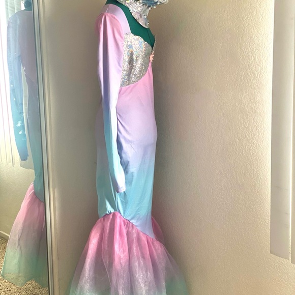MERMAID  PASTEL PINK BLUE MERMAID HALLOWEEN DRESS - Picture 4 of 5